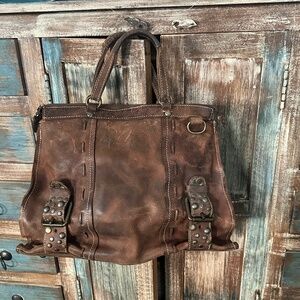 PATRICIA NASH FRYE BUCIONO TUSCANY STUDDED DISTRESSED TOTE HANDBAG BAG